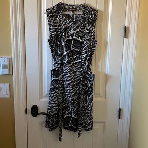 Dana Buchman zip front pencil dress with pockets